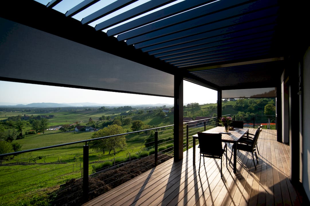 ZIP Roller Blind 6.5 m: The Solution for Large Pergolas and ...