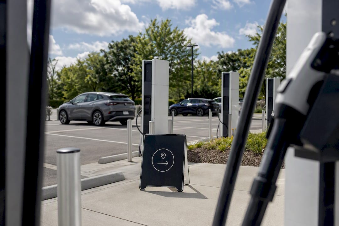 Temporary directional sign at EV charging station