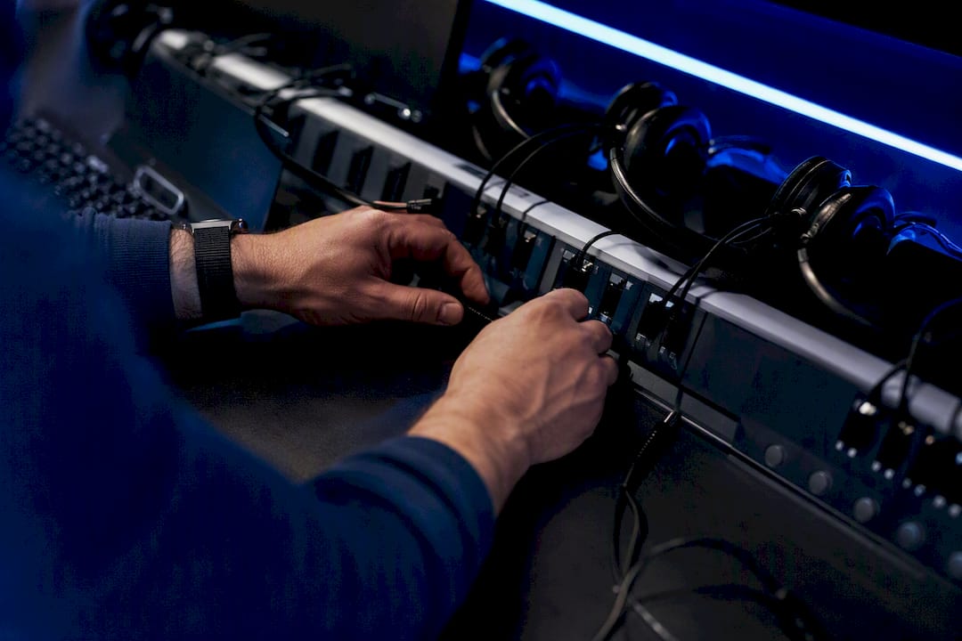 Hands wiring telecom headset equipment