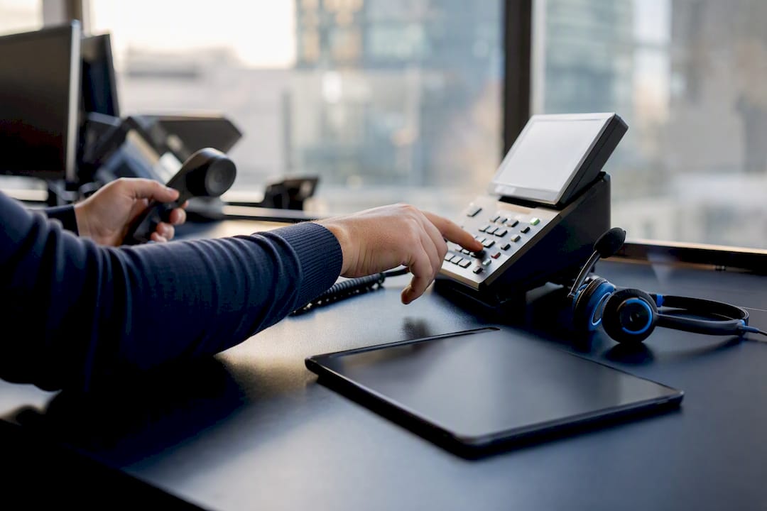 Hands routing inbound sales calls