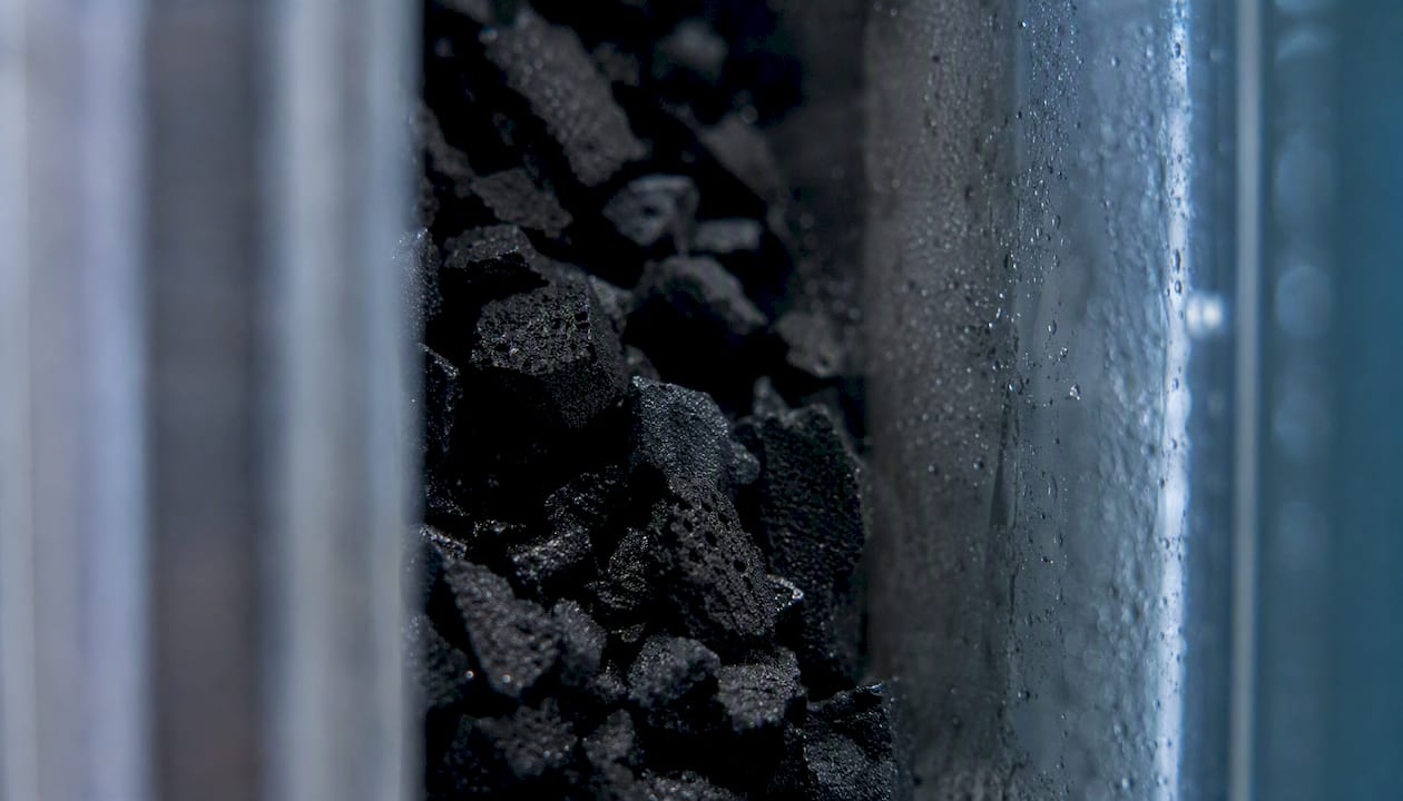 Granular catalytic carbon filter bed close-up