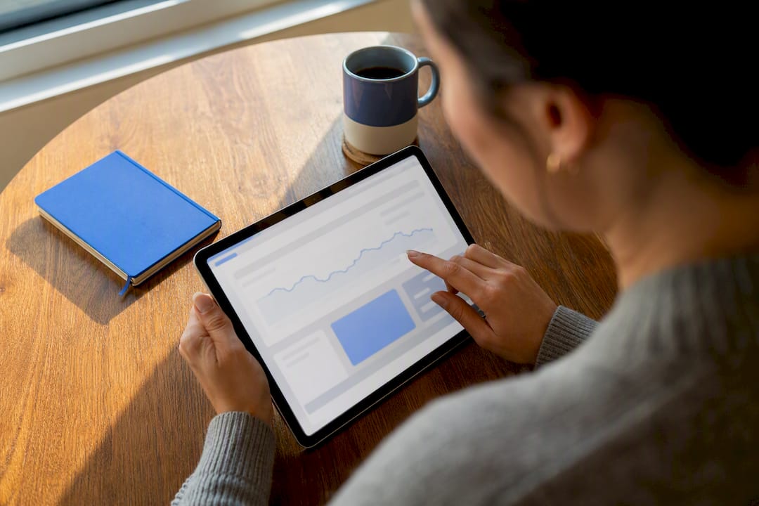 US Shoppers, Save $Track Price History with AI Alerts
