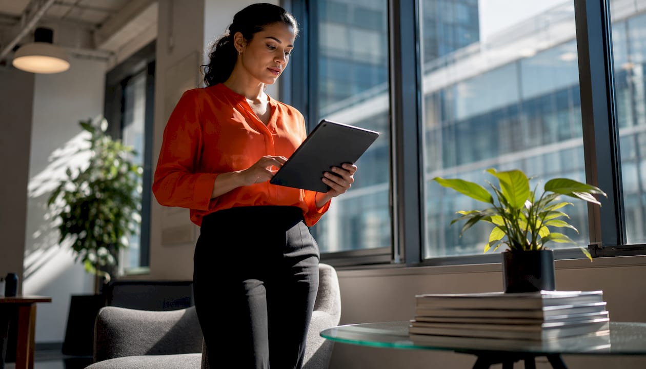 IT professional using employee self-service system
