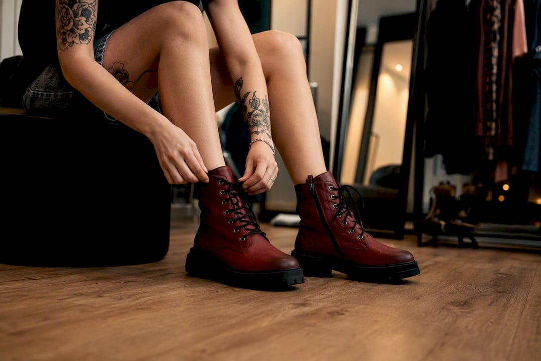 Trying vegan boots on with shorts