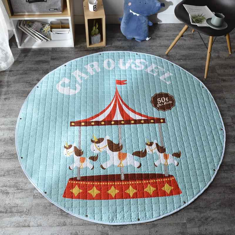 Cozy Round Crawling Mat with Storage: Enhance Your Child's Playtime Experience