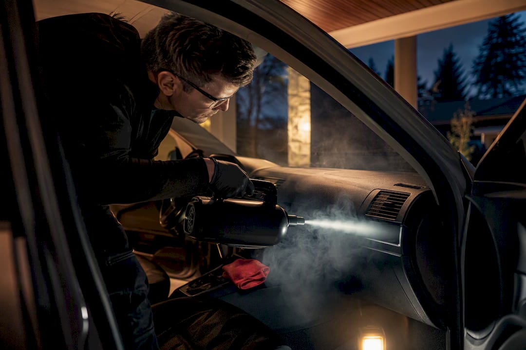 Detailer fogging vehicle HVAC vents