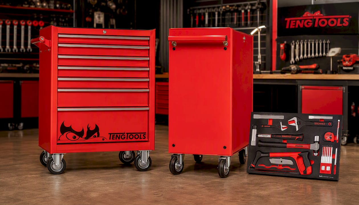 Teng Tools 27″ Classic Roller Cabinet 7 Drawers Red — TCW707K