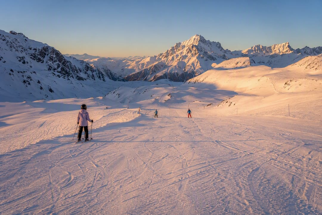 Gletscher-Skigebiet Anfängerbereich am Mittag