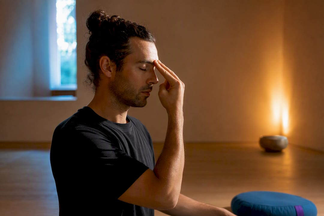 Forehead Pressure and Vivid Dreams: Evidence Aware Third Eye Symptoms