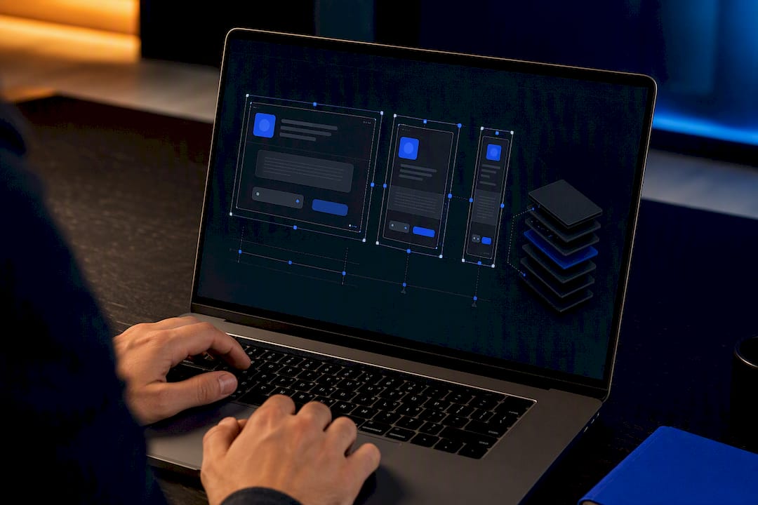 Responsive interface adapting across screen sizes