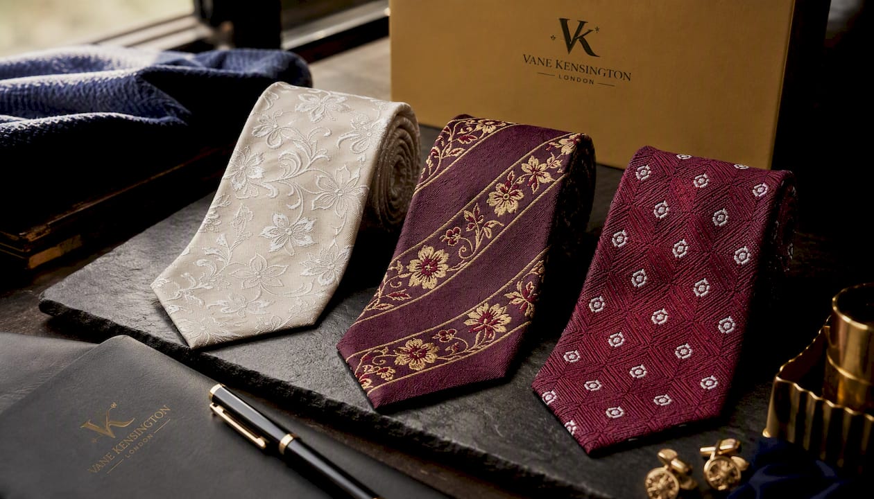Ivory Floral Tie