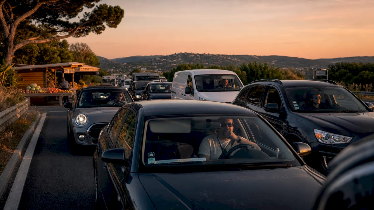 Congested summer traffic on Nice-Saint-Tropez highway