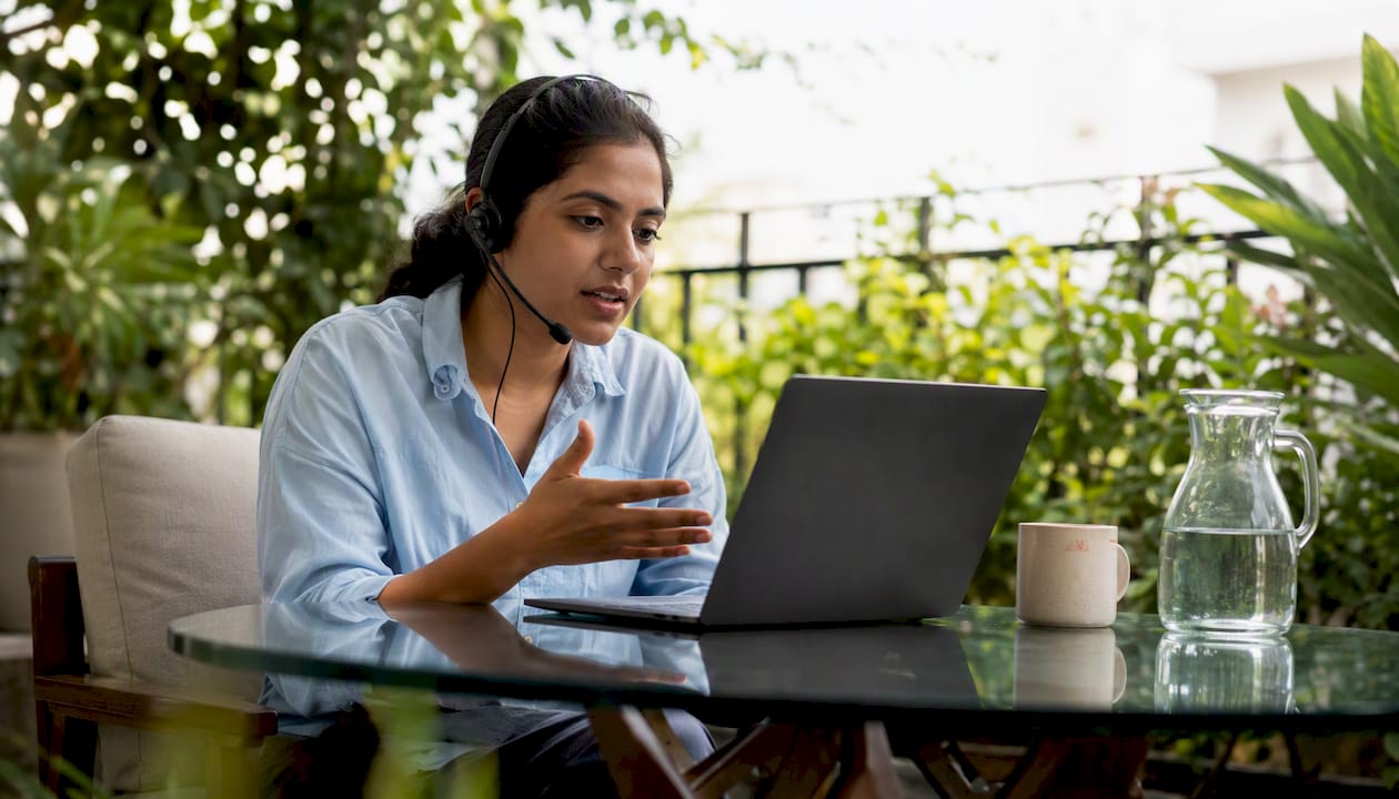NLP in Interviews: Real-Time AI Tips for Candidates