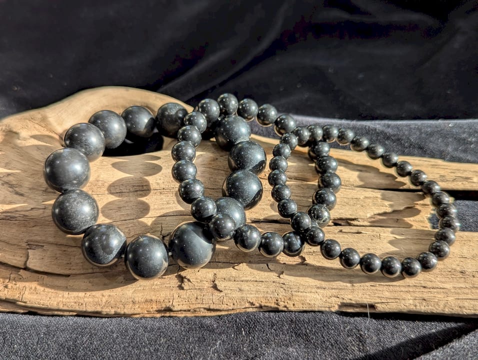 Shungite Bracelet – 7mm, 8mm & 14mm Polished Round Beads
