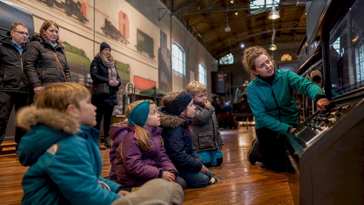 Children immerse themselves in an exciting escape room experience at the museum
