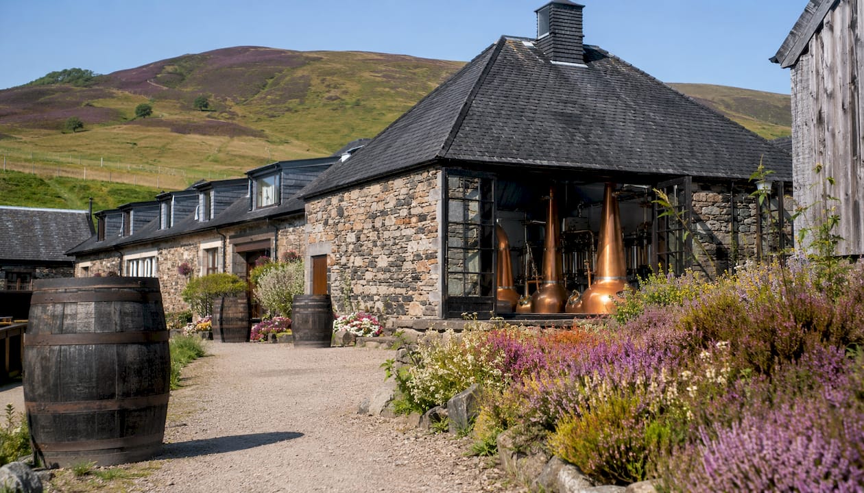 Glenmorangie whisky distillery exterior in natural setting
