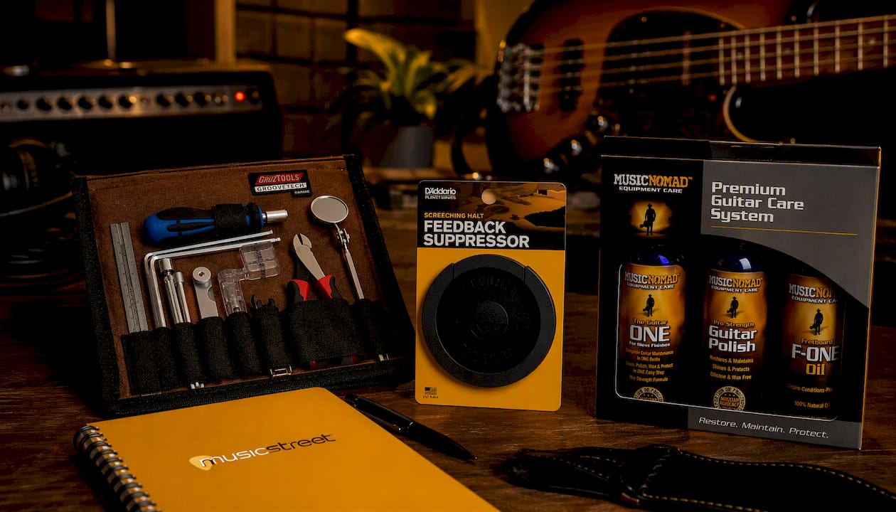 CruzTools Groovetech Acoustic Guitar Player Tech Kit