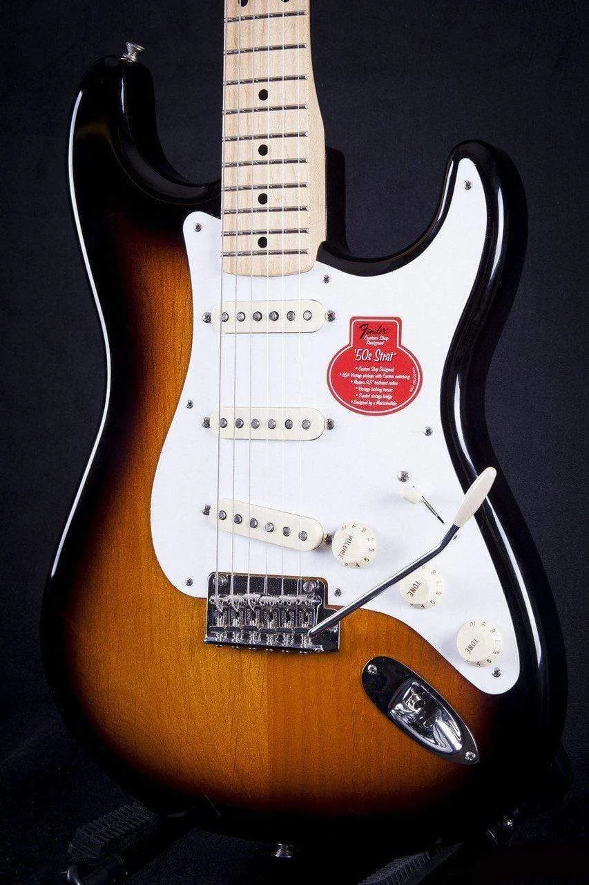 Fender Classic Player 50'S Stratocaster 2 tone sunburst
