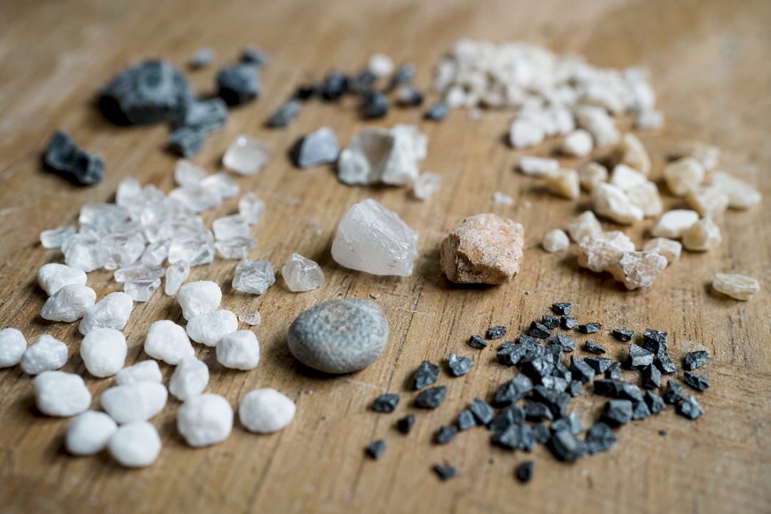 Varied abrasive particles close-up