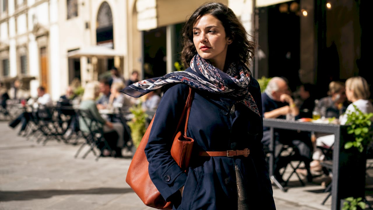 Italian woman in elegant street fashion