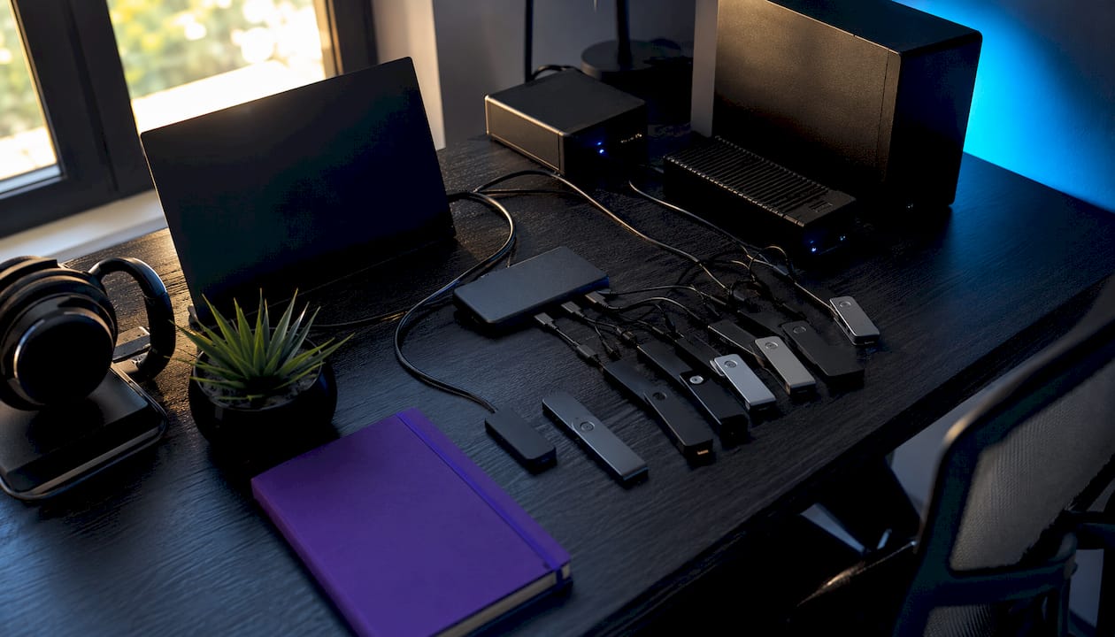 Automated crypto trading system on desk