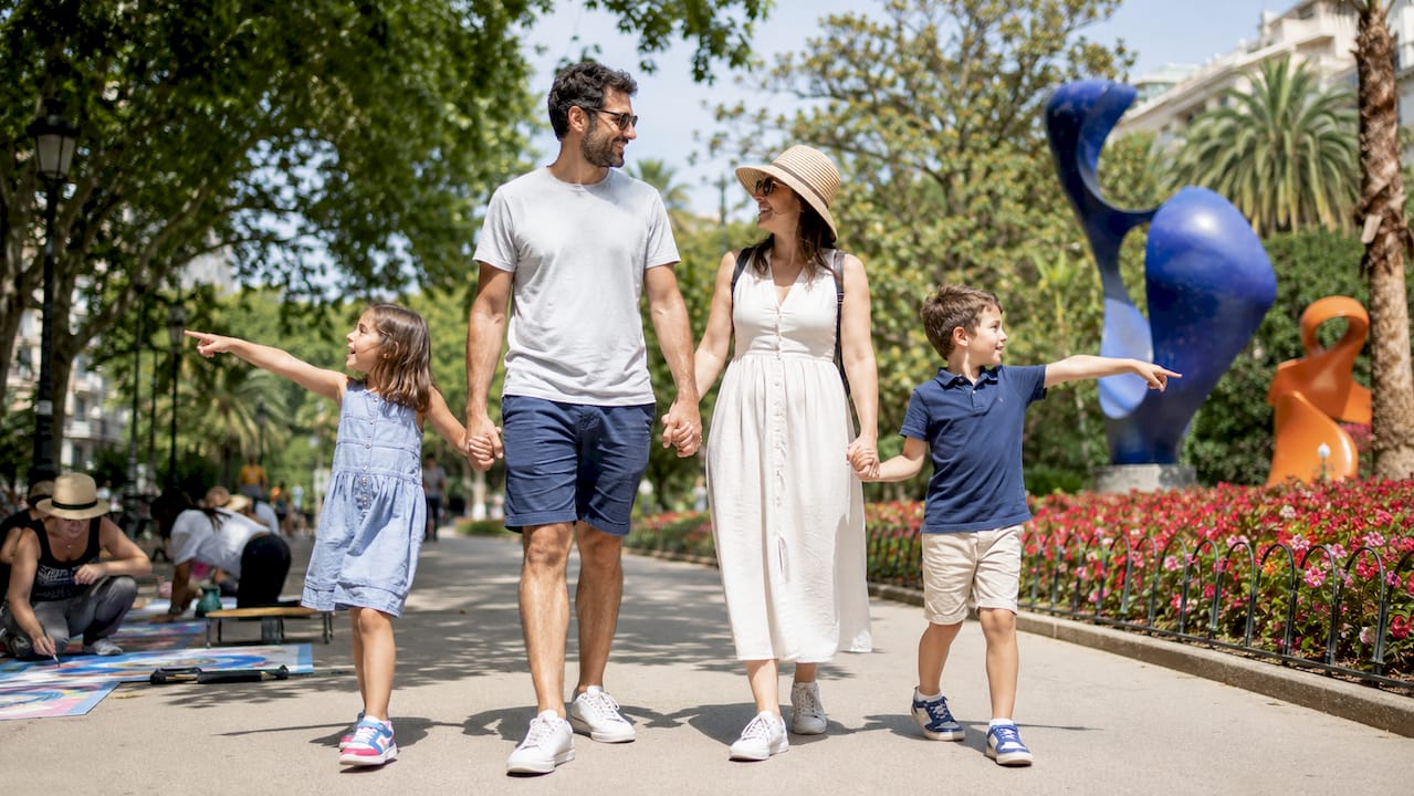 Family walking in Valencia slow travel scene