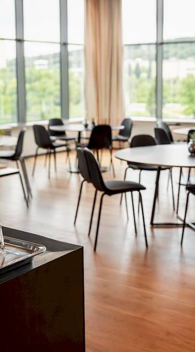 Networking events near me today: how to book a venue fast
