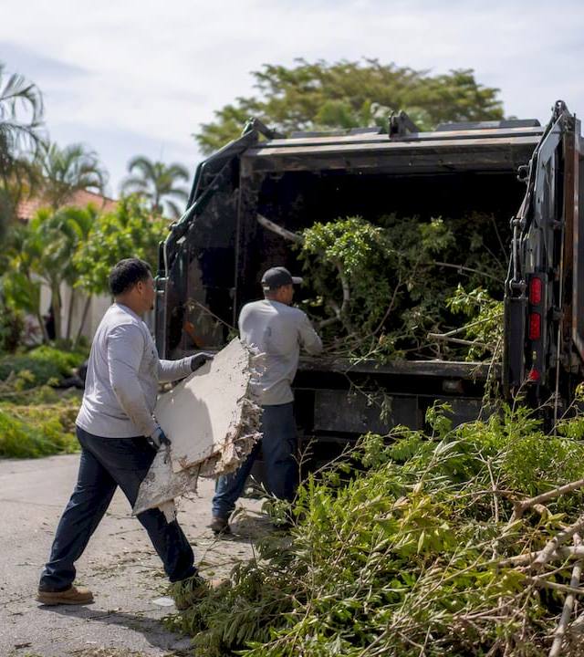 What Naples Residents Need to Know About Hurricane Debris Pickup